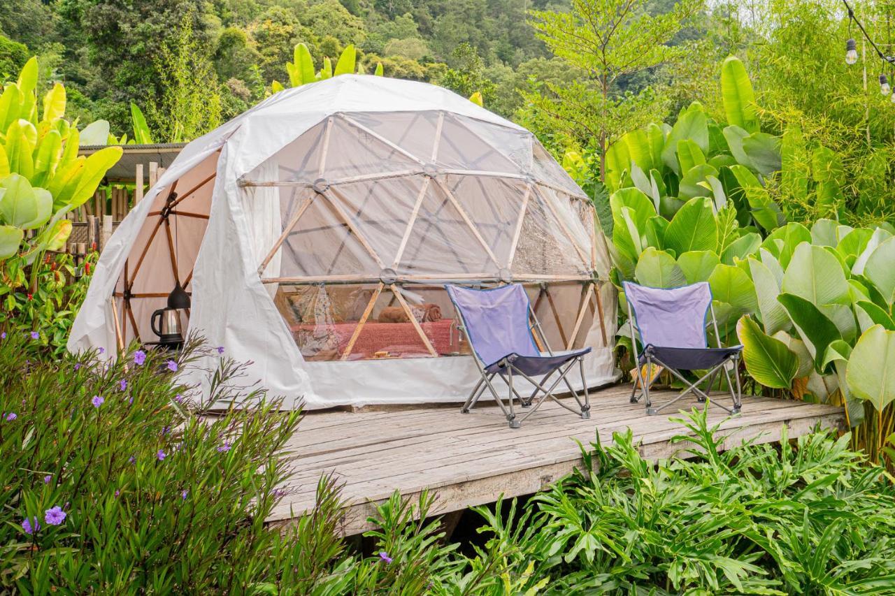 Готель Cloud Hills Glamping Kintamani  Екстер'єр фото