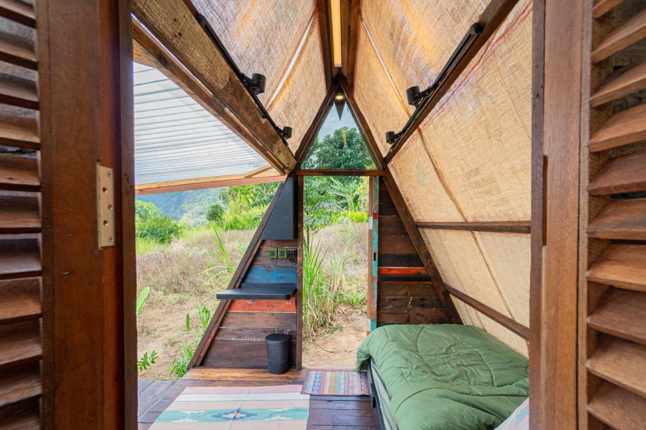 Готель Cloud Hills Glamping Kintamani  Екстер'єр фото
